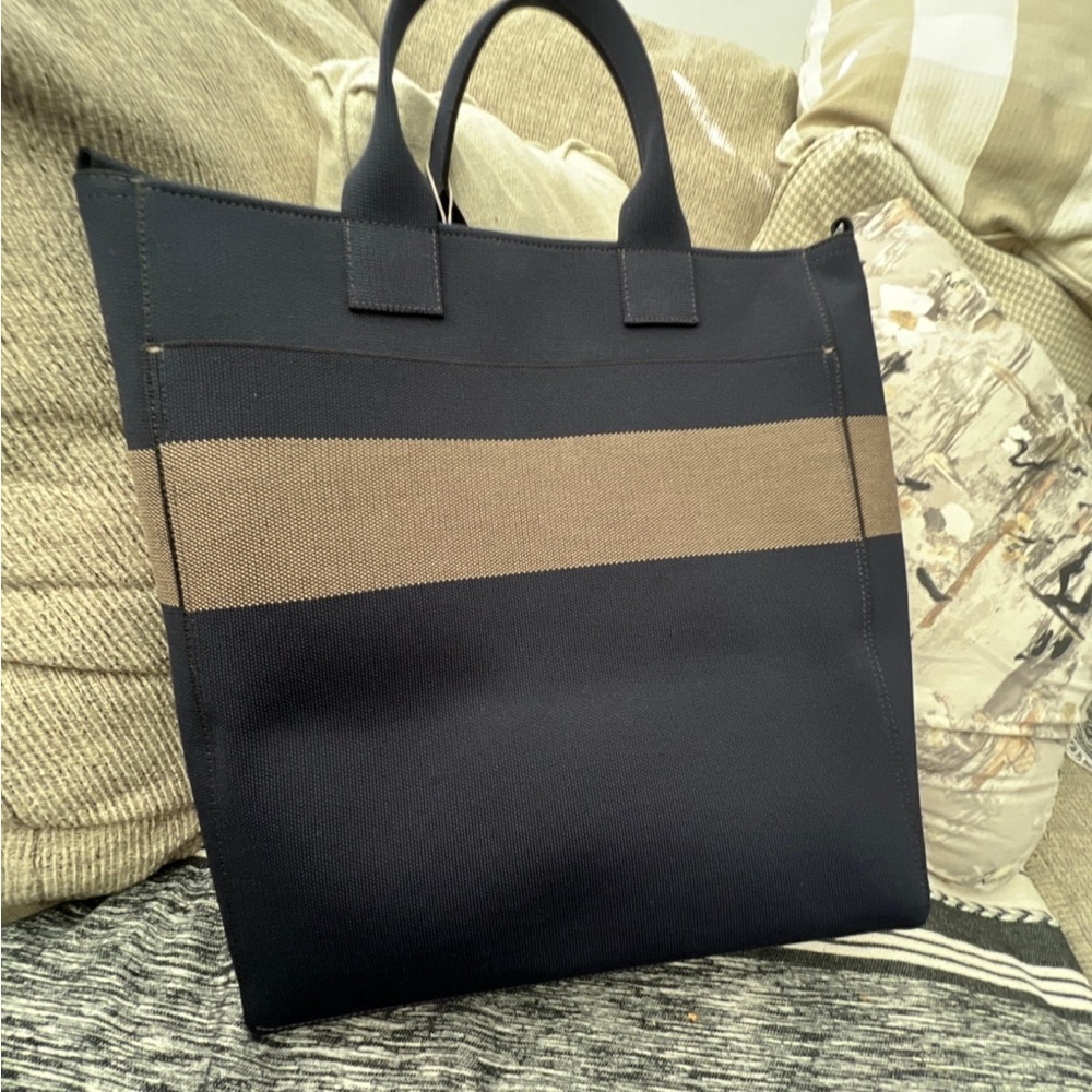 RARE Rothy’s Carryall Tote in Navy / Greige color - Laptop work bag